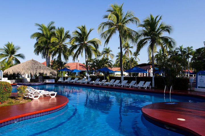 Pools & Facilities