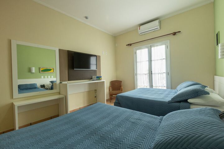 Hotel Villa Di Rimini in Ubatuba