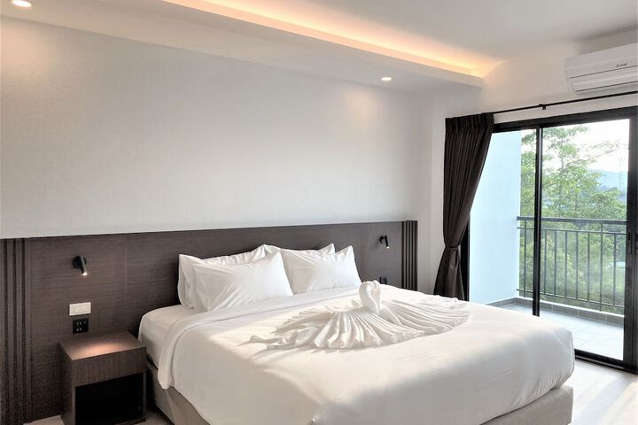 Room 10 of 41