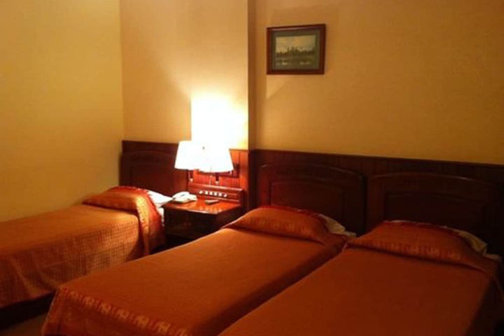 Room 12 of 59