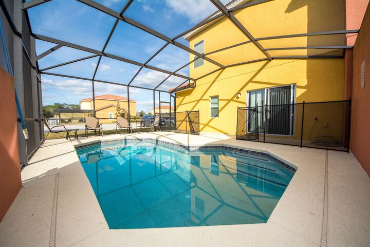Pool 176 of 221