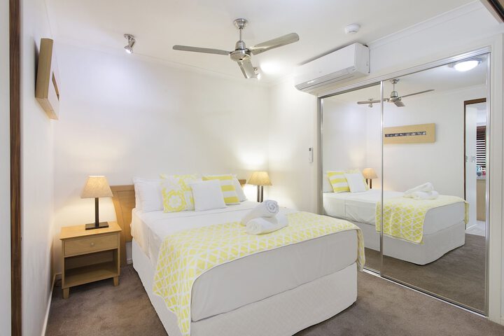 Room 5 of 145