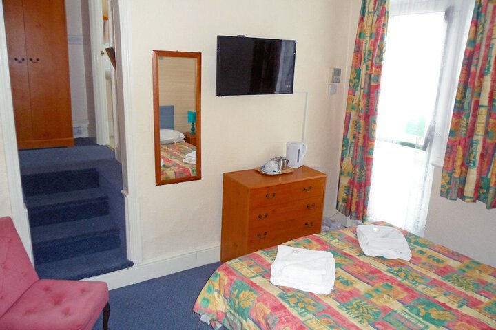 Room 18 of 61
