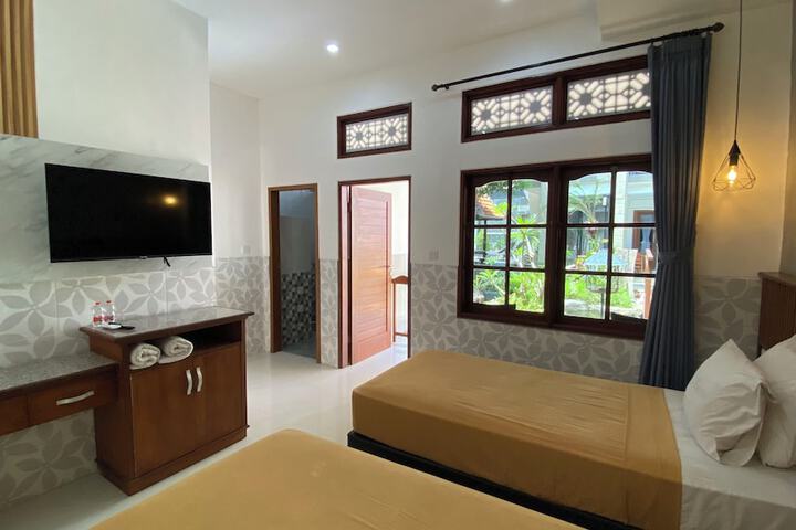 Room 6 of 67