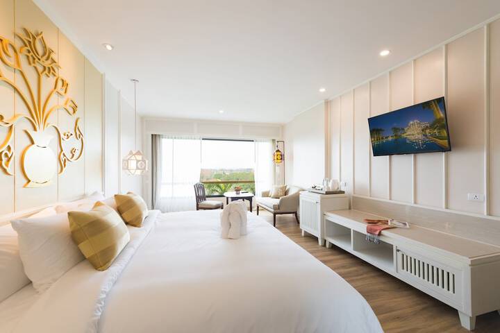 Room 19 of 182