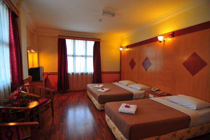 Room 14 of 48