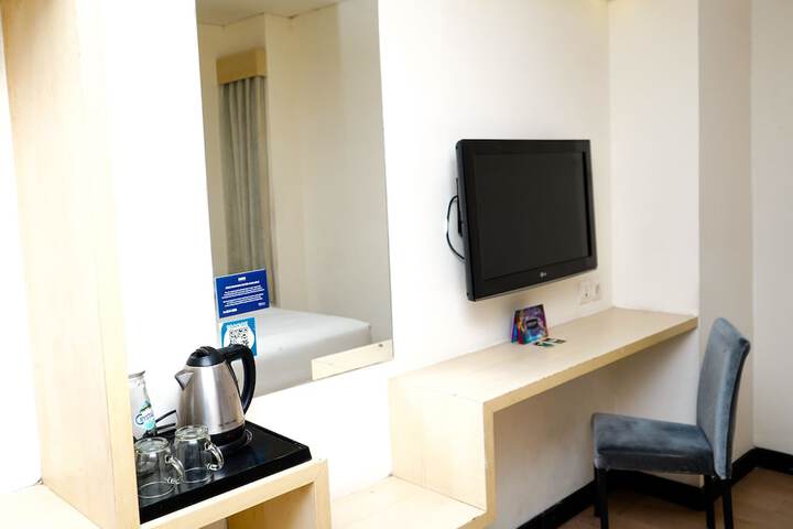 Room 19 of 53