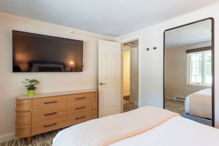 Room 58 of 105