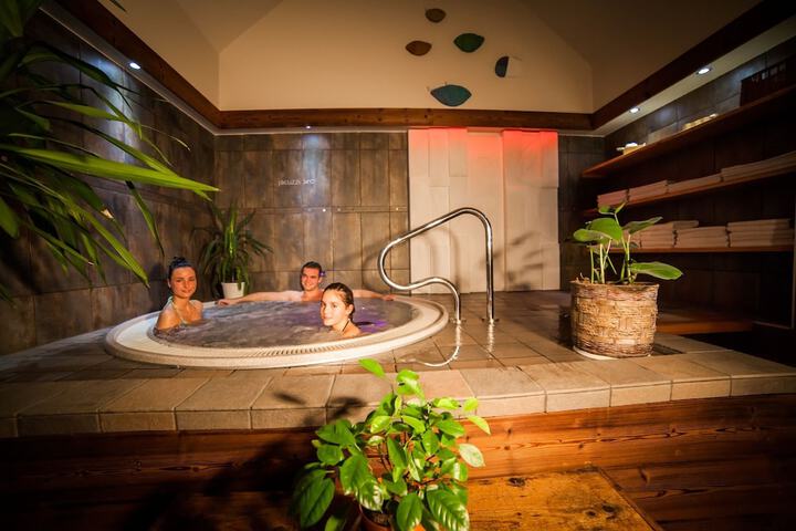 Spa 29 of 57