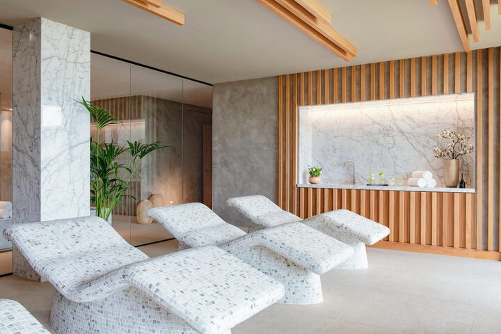 Spa 297 of 578
