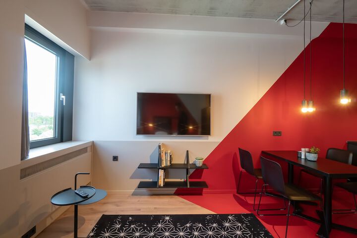 Room 14 of 43