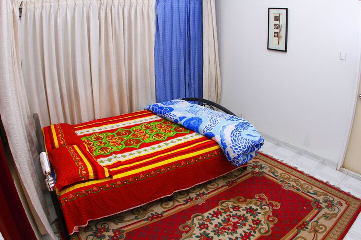 Room 9 of 24
