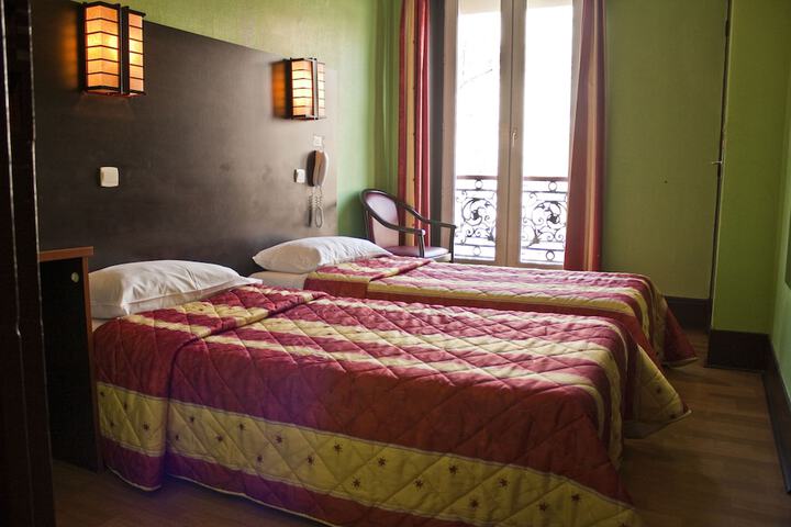 Room 4 of 21