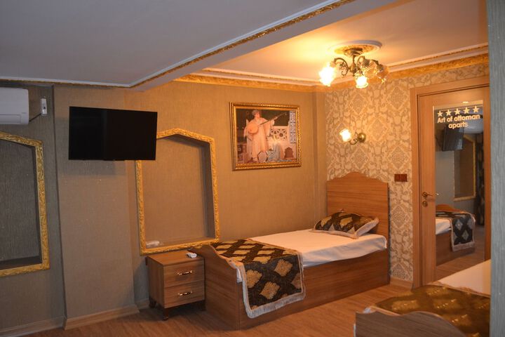 Room 21 of 31