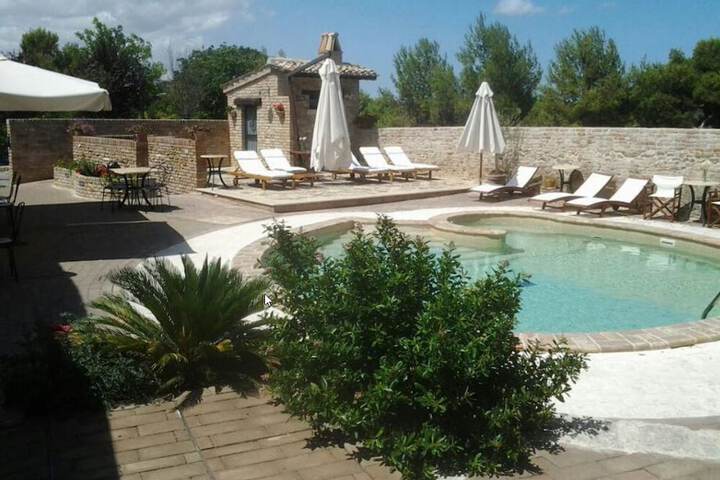Hotel Pool