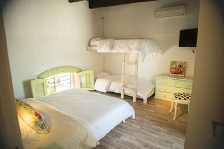 Room 21 of 58