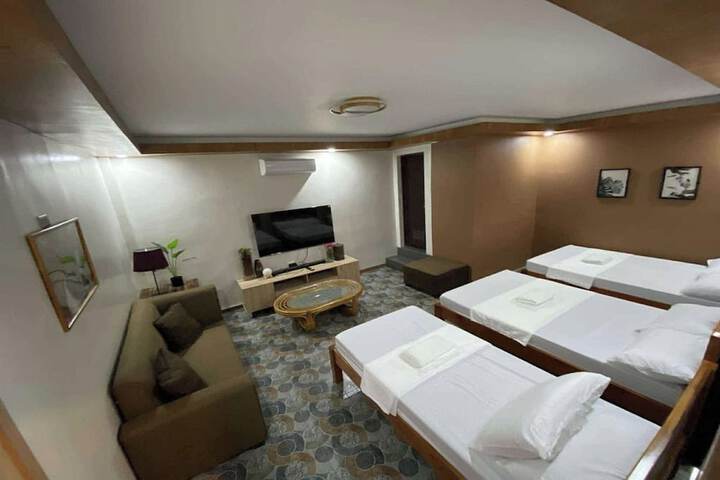 Room 10 of 55