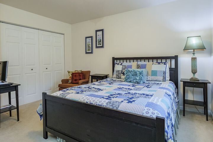Room 6 of 51