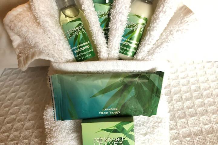 Bathroom amenities