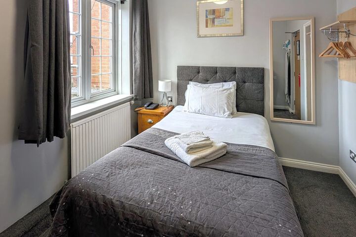 Room 50 of 89
