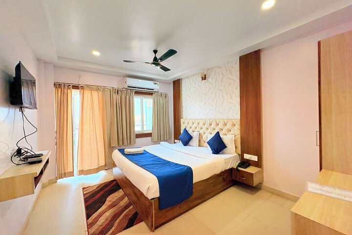 Room 14 of 34
