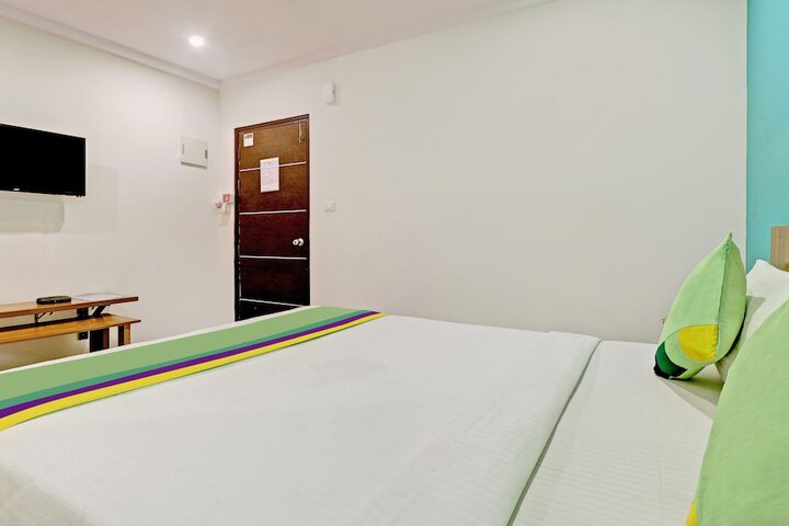 Room 18 of 42