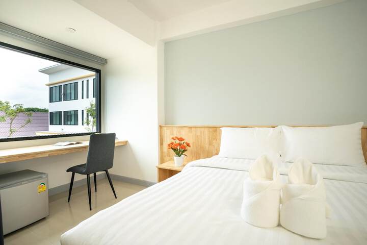 Room 27 of 49