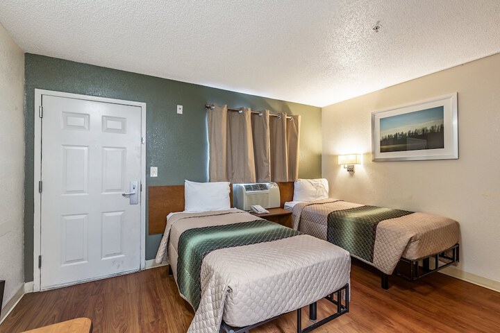 Studio 2 Double Beds (3 of 5)