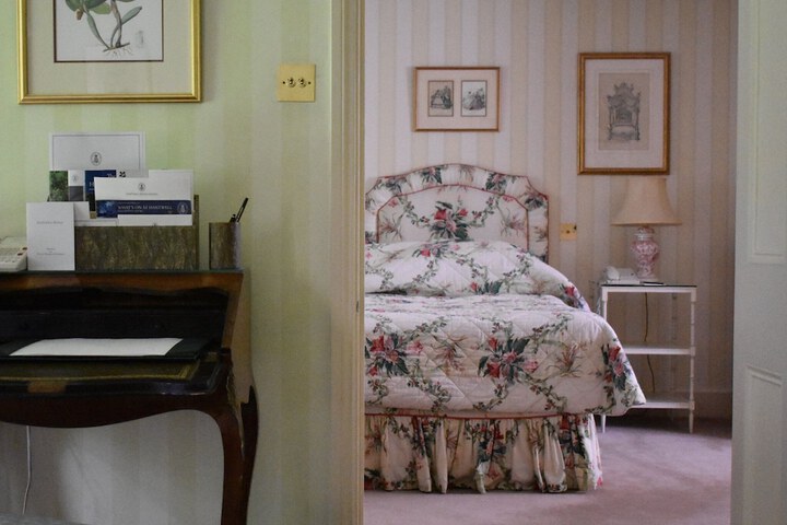 Room 36 of 64