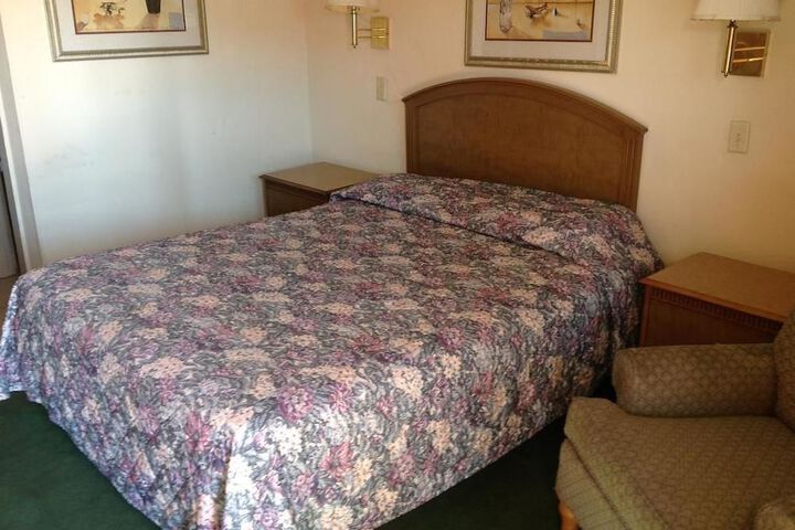Room 3 of 5