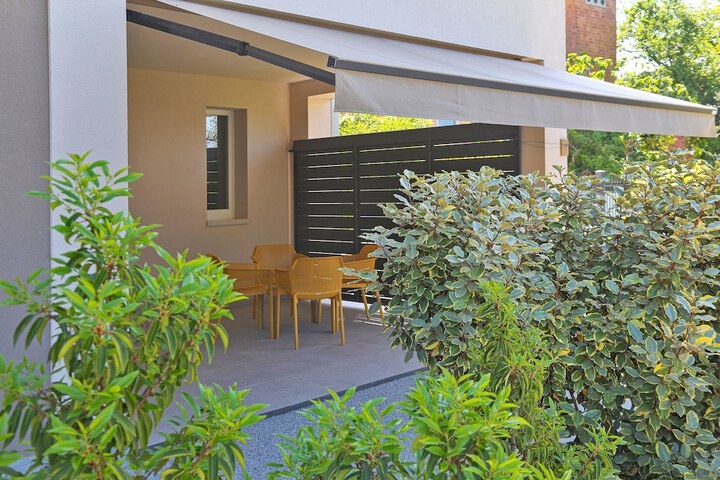 Terrace/Patio 23 of 86