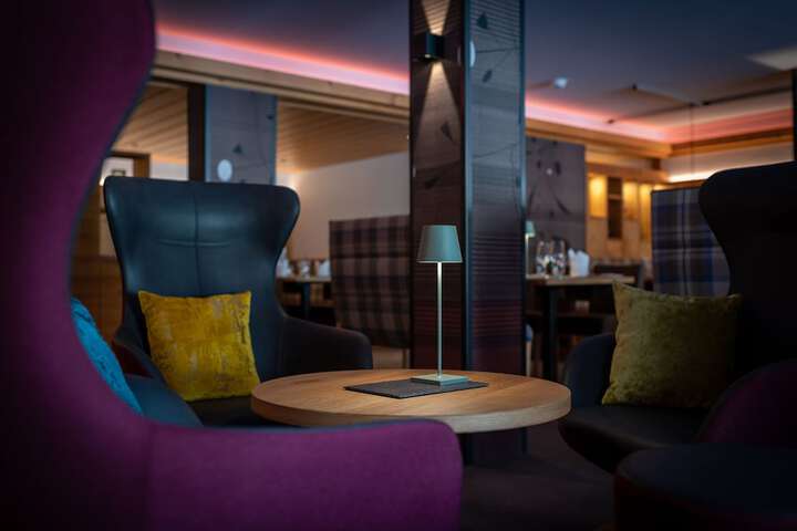 Hotel Interior 16 of 185