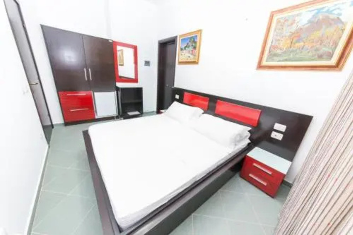 Room 3 of 15