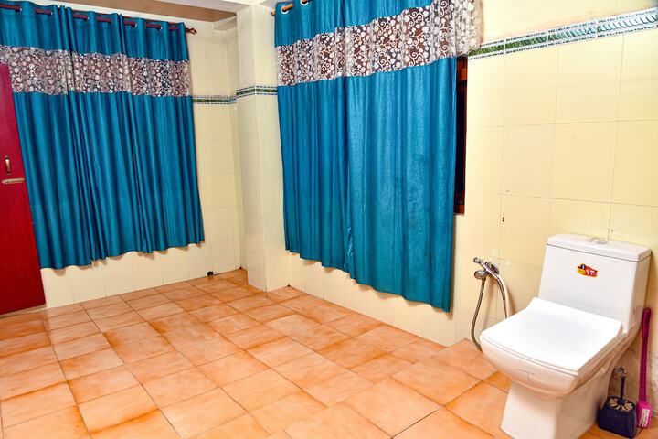 Room 21 of 29