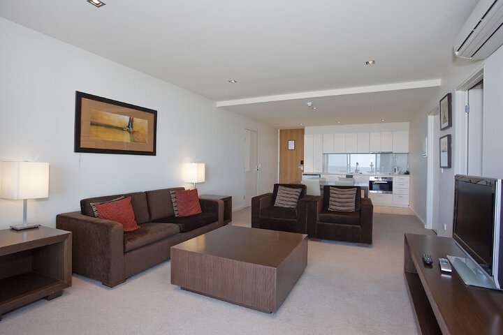 Room 4 of 70