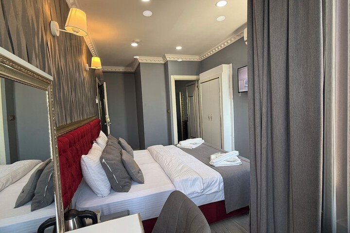 Room 47 of 110
