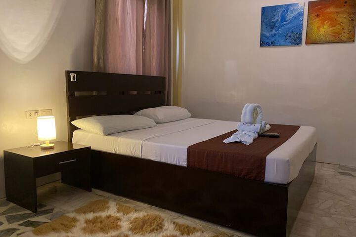 Room 20 of 92