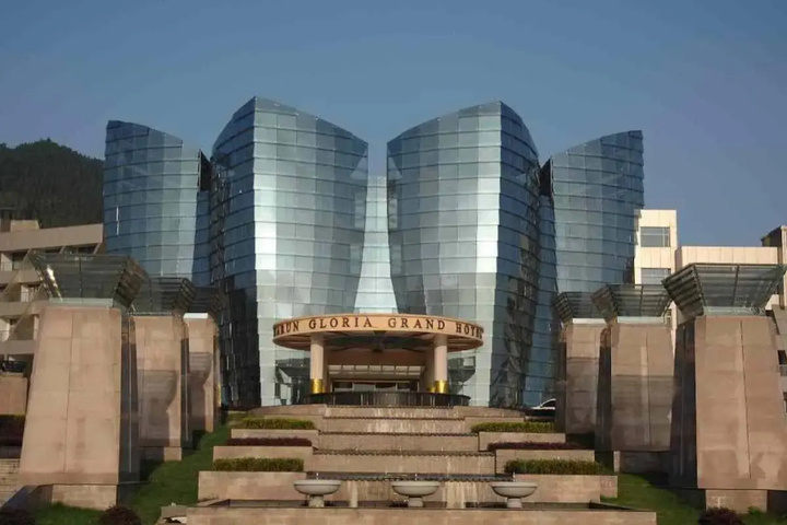 Exterior of Jiarun Gloria Grand Hotel Jiuhuashan