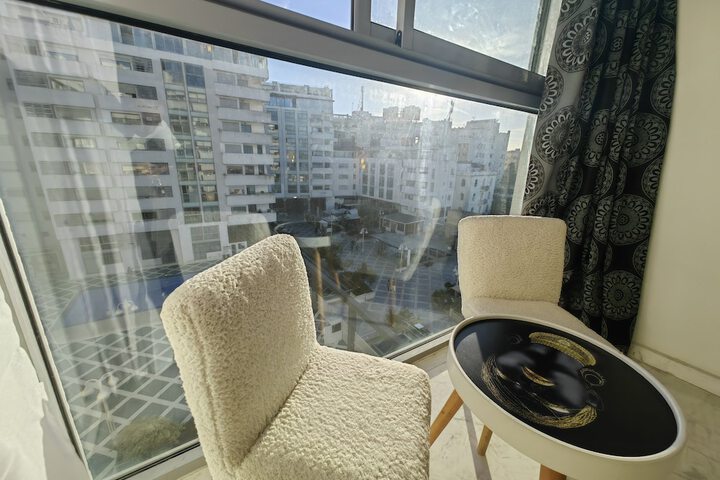 Room 19 of 404