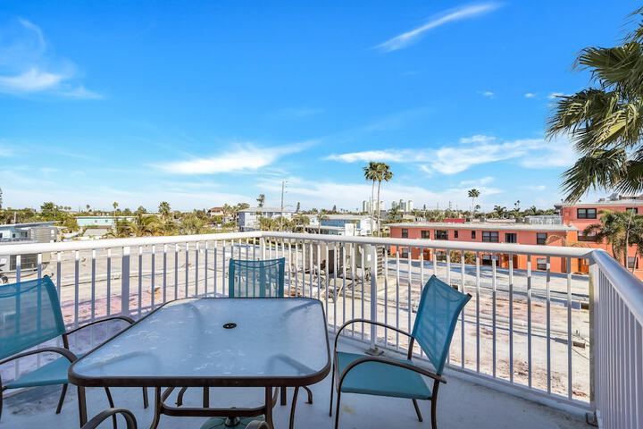 Terrace/Patio 262 of 325