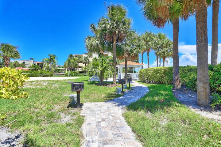 Terrace/Patio 57 of 71