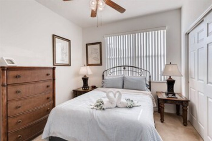 Room 20 of 23