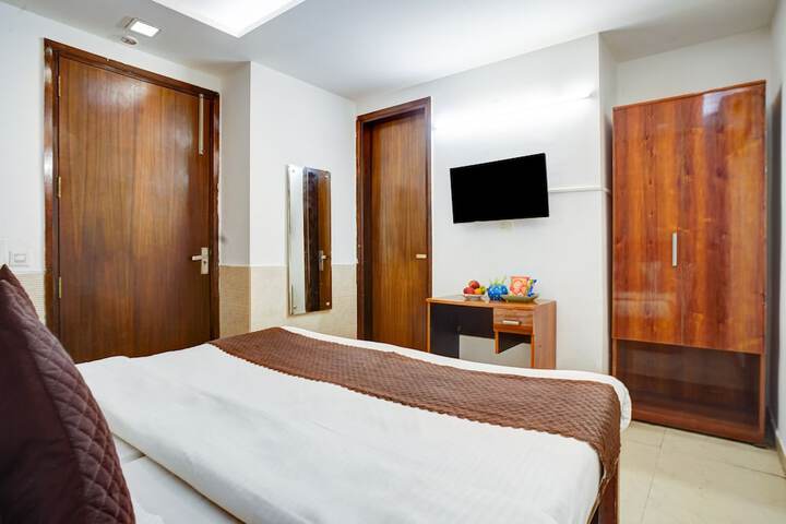Room 10 of 54