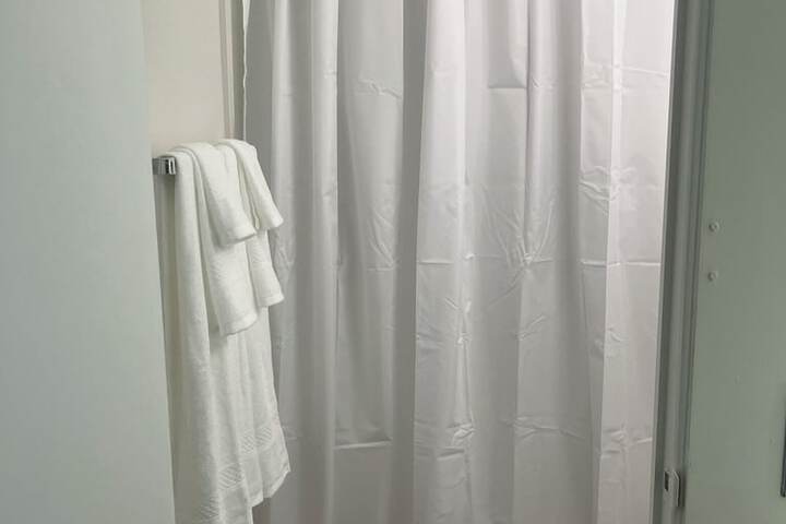 Room 27 of 50