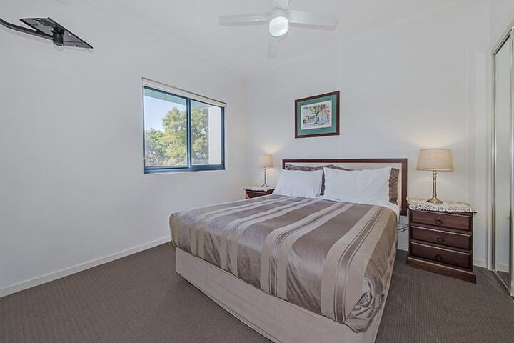 Room 8 of 72