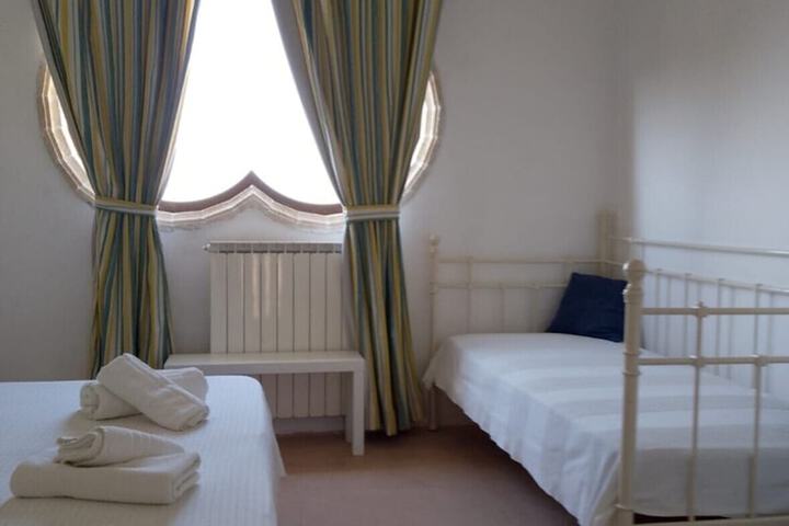Room 17 of 45