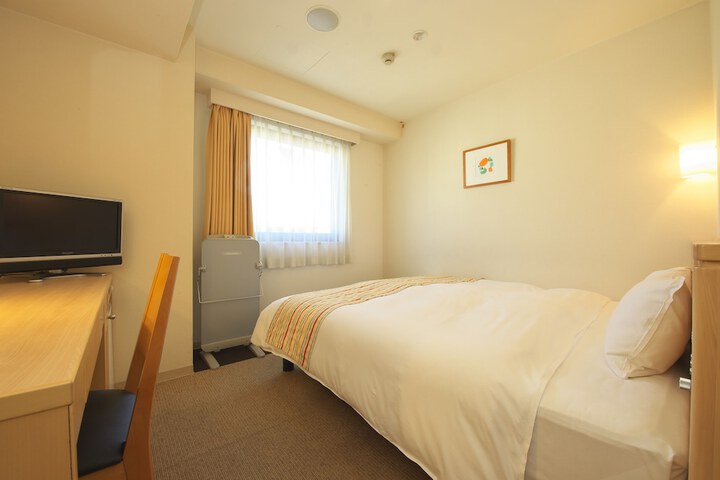 Room 12 of 41