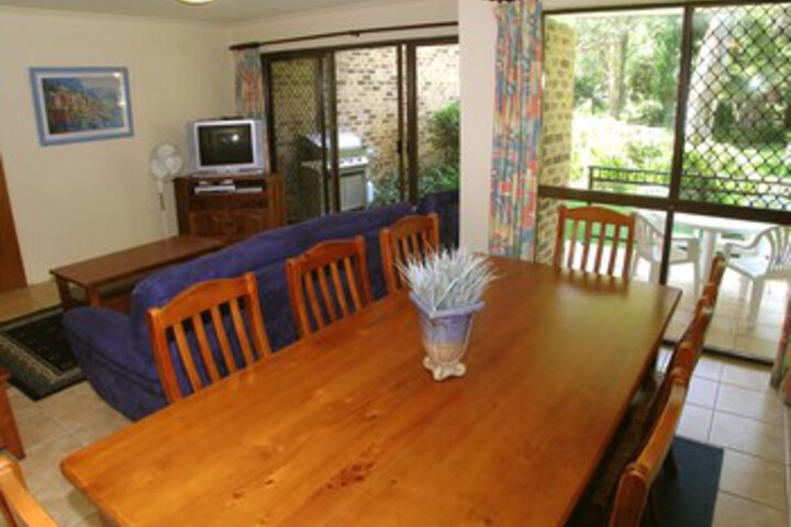 Room 4 of 14