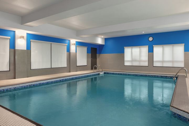 Pools & Facilities
