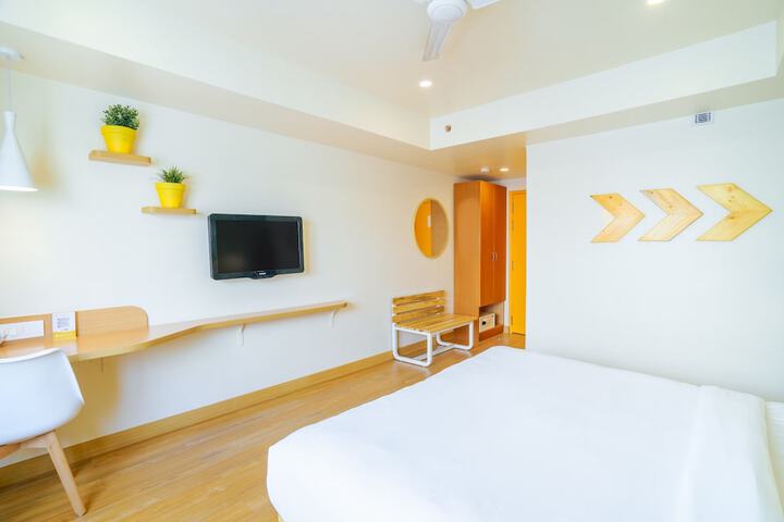 Room 16 of 31